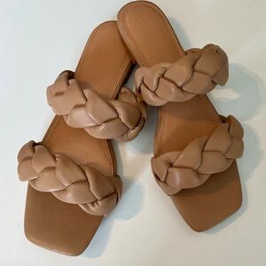 Sand, beige, tan colored soft light brownish Braided women’s 8.5 sandals